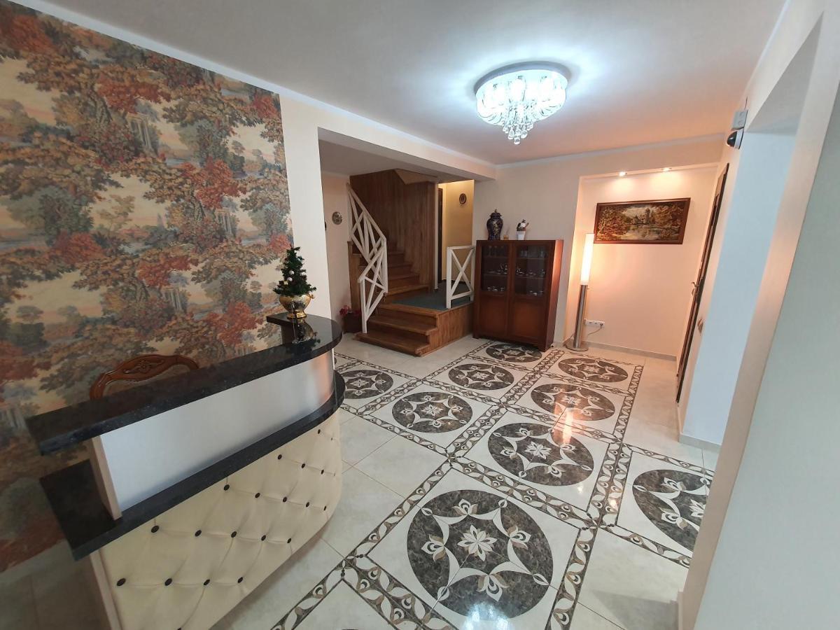 La-Vanda Šiauliai Extérieur photo